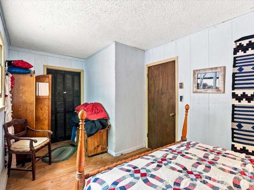 67 Birch Springs Lane, Mars Hill, NC 28754.  MLS# CAR4411164, YatesRealty ID 46454. 