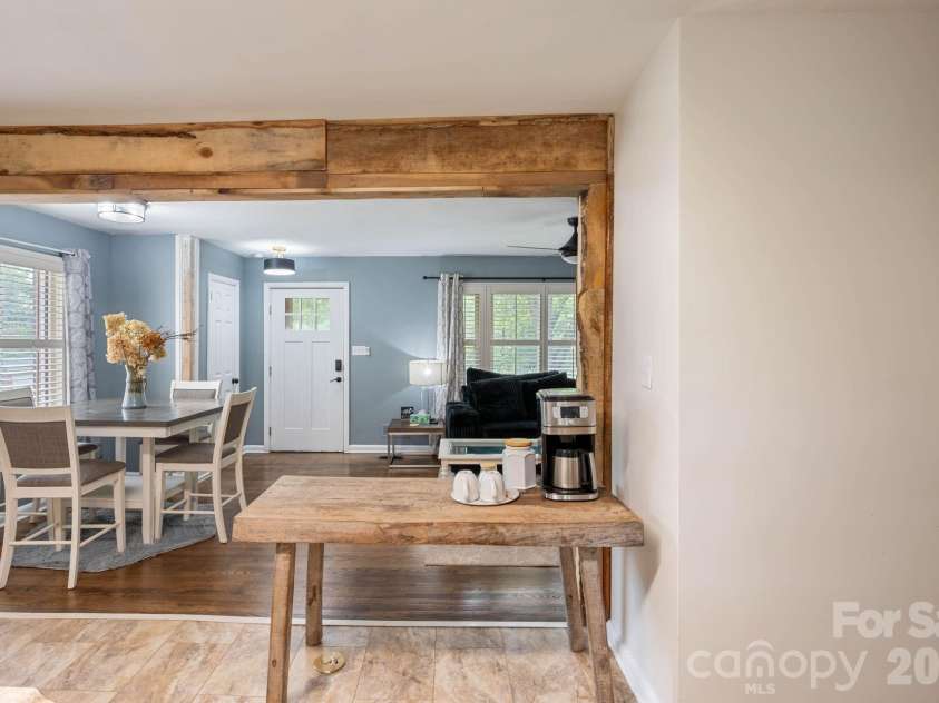 815 Katherine Avenue, Kings Mountain, NC 28086.  MLS# CAR4417510, YatesRealty ID 46456. 