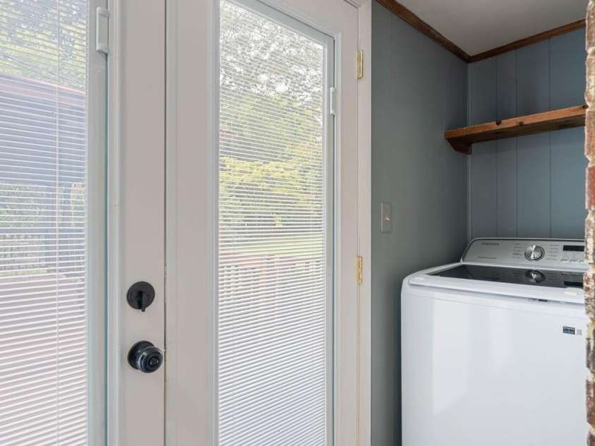 815 Katherine Avenue, Kings Mountain, NC 28086.  MLS# CAR4417510, YatesRealty ID 46456. 