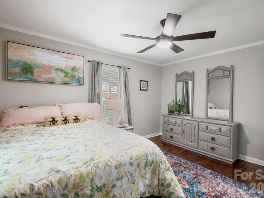 815 Katherine Avenue, Kings Mountain, NC 28086.  MLS# CAR4417510, YatesRealty ID 46456. 