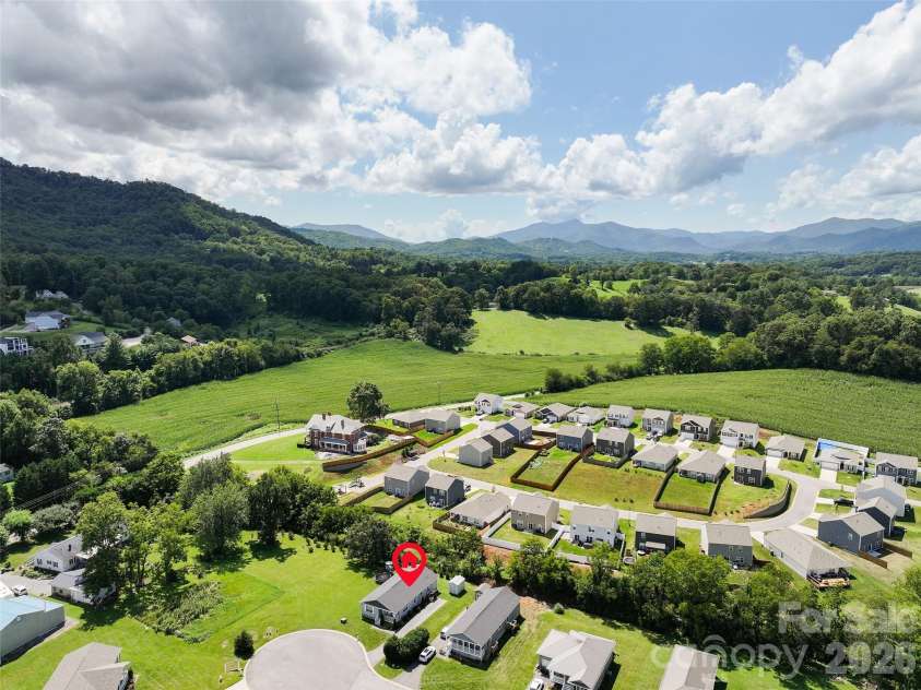 46 Janie Drive, Clyde, NC 28721.  MLS# CAR4417543, YatesRealty ID 46459. 
