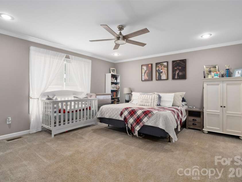 46 Janie Drive, Clyde, NC 28721.  MLS# CAR4417543, YatesRealty ID 46459. 