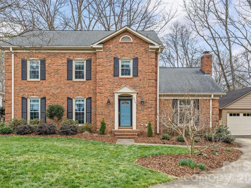 9619 Radner Lane, Charlotte, NC 28277.  MLS# CAR4344112, YatesRealty ID 4646. 