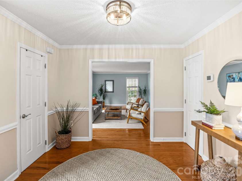 9619 Radner Lane, Charlotte, NC 28277.  MLS# CAR4344112, YatesRealty ID 4646. 