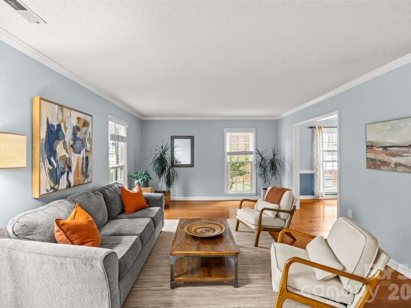 9619 Radner Lane, Charlotte, NC 28277.  MLS# CAR4344112, YatesRealty ID 4646. 