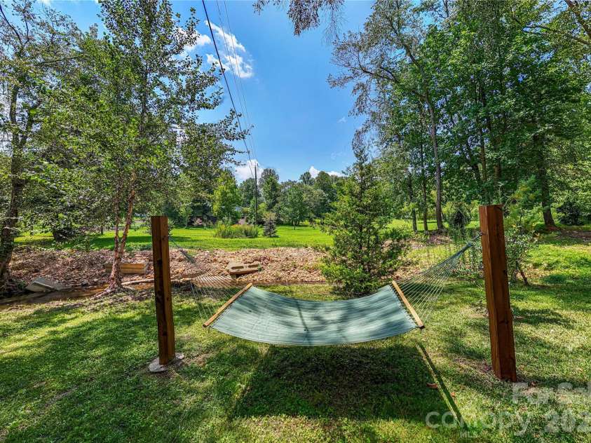 875 Mills Gap Road, Fletcher, NC 28732.  MLS# CAR4416274, YatesRealty ID 46461. 