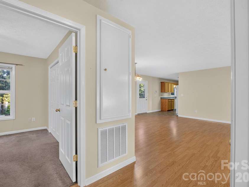 2305 Good Shepard Court, Lenoir, NC 28645.  MLS# CAR4415985, YatesRealty ID 46464. 