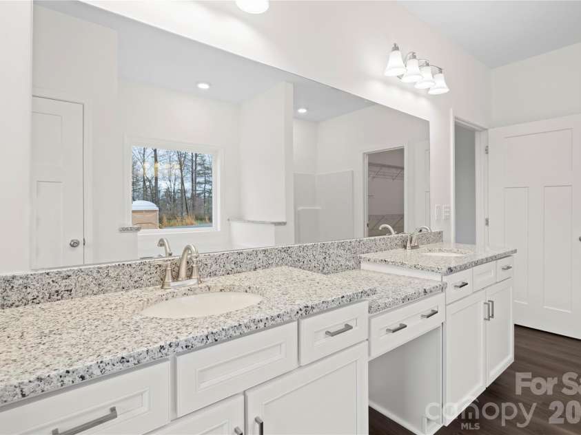 77 Horizon Way, Alexander, NC 28701.  MLS# CAR4411841, YatesRealty ID 46465. 