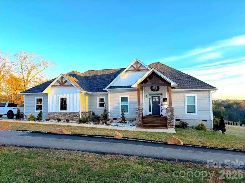 77 Horizon Way, Alexander, NC 28701.  MLS# CAR4411841, YatesRealty ID 46465. 77 Horizon Way