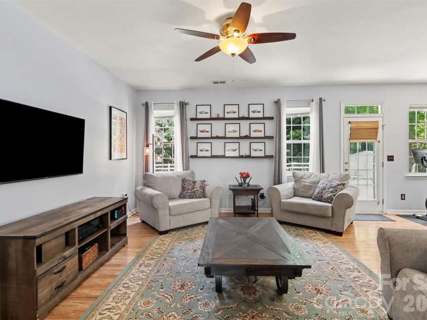 10878 Store House Court, Davidson, NC 28036.  MLS# CAR4416220, YatesRealty ID 46469. 