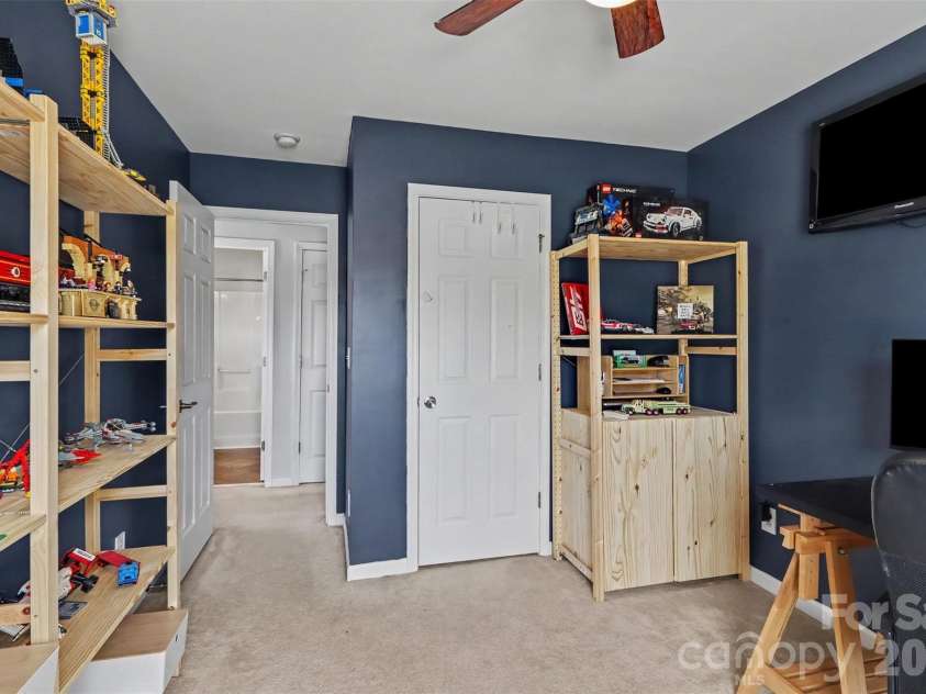 10878 Store House Court, Davidson, NC 28036.  MLS# CAR4416220, YatesRealty ID 46469. 