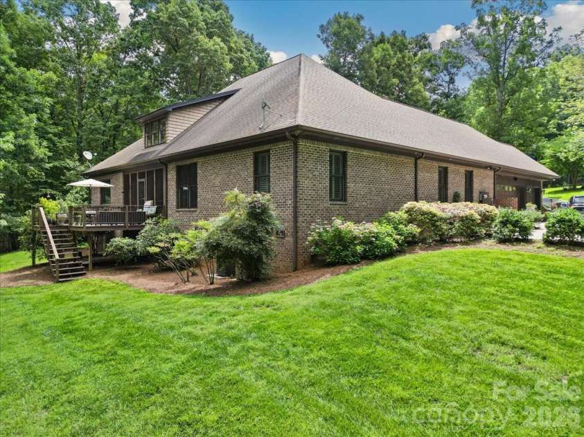 562 Rocky Cove Lane, Denton, NC 27239.  MLS# CAR4311817, YatesRealty ID 4647. 