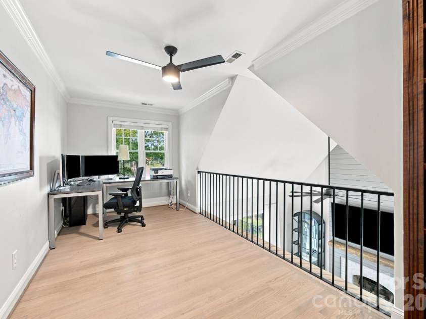 131 Long Cove Lane, Mooresville, NC 28117.  MLS# CAR4413632, YatesRealty ID 46471. 