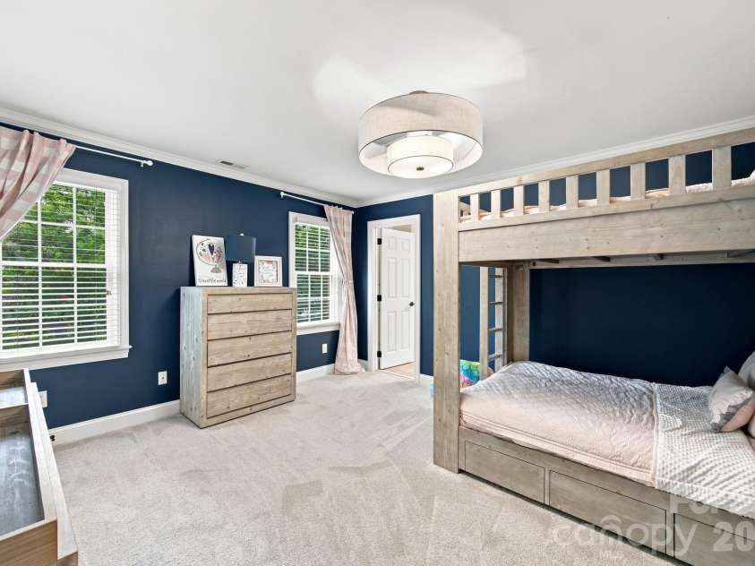 131 Long Cove Lane, Mooresville, NC 28117.  MLS# CAR4413632, YatesRealty ID 46471. 