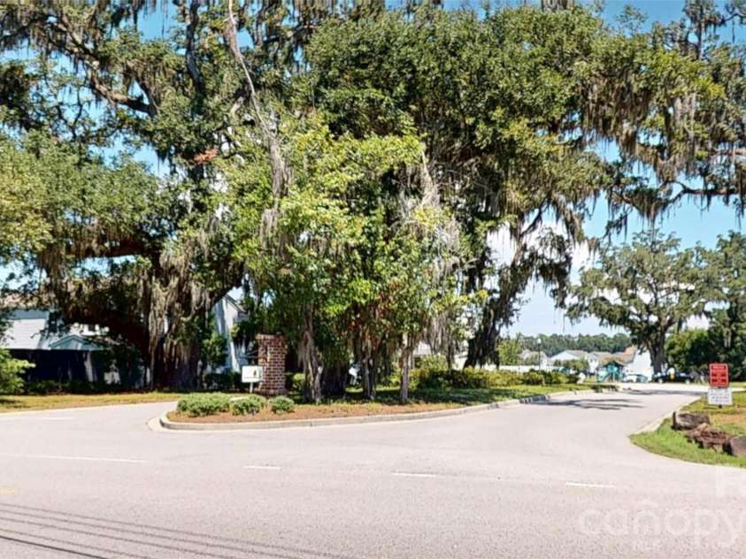 28 Pacolet Lane, Beaufort, SC 29906.  MLS# CAR4417458, YatesRealty ID 46472. 