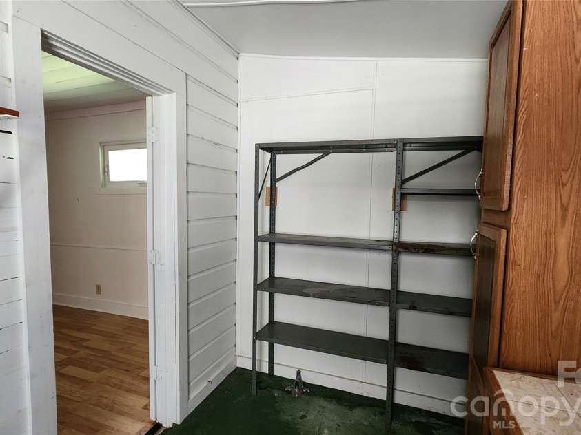 844 Connahetta Street, Murphy, NC 28906.  MLS# CAR4417498, YatesRealty ID 46475. 