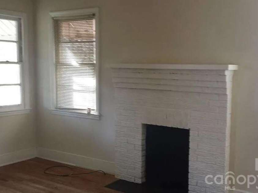 123 Larchwood Drive, Columbia, SC 29203.  MLS# CAR4417578, YatesRealty ID 46476. 