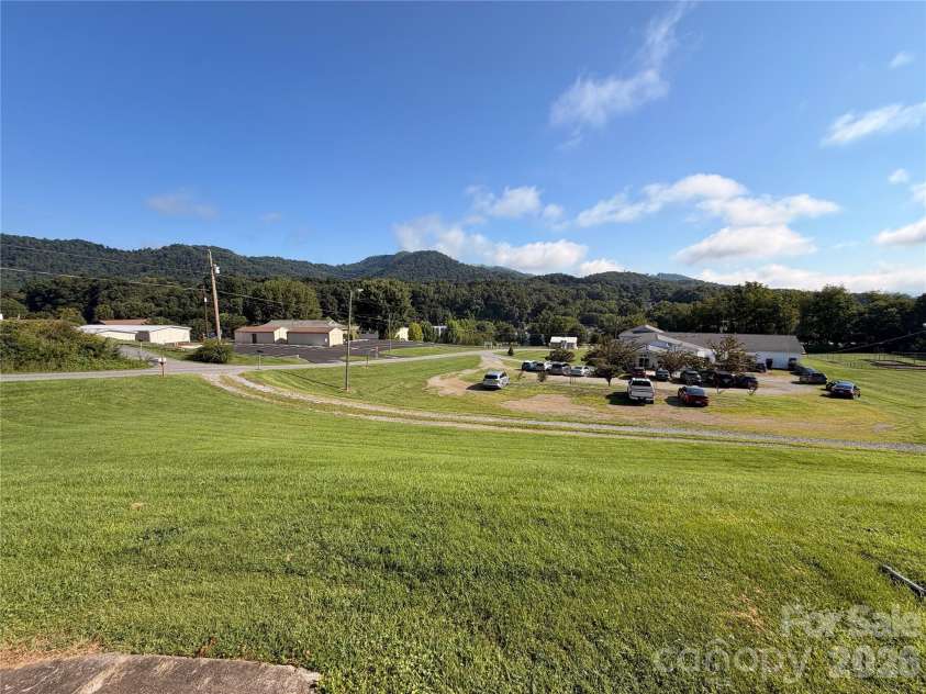 175 Hampshire Drive, Waynesville, NC 28786.  MLS# CAR4408453, YatesRealty ID 46477. 