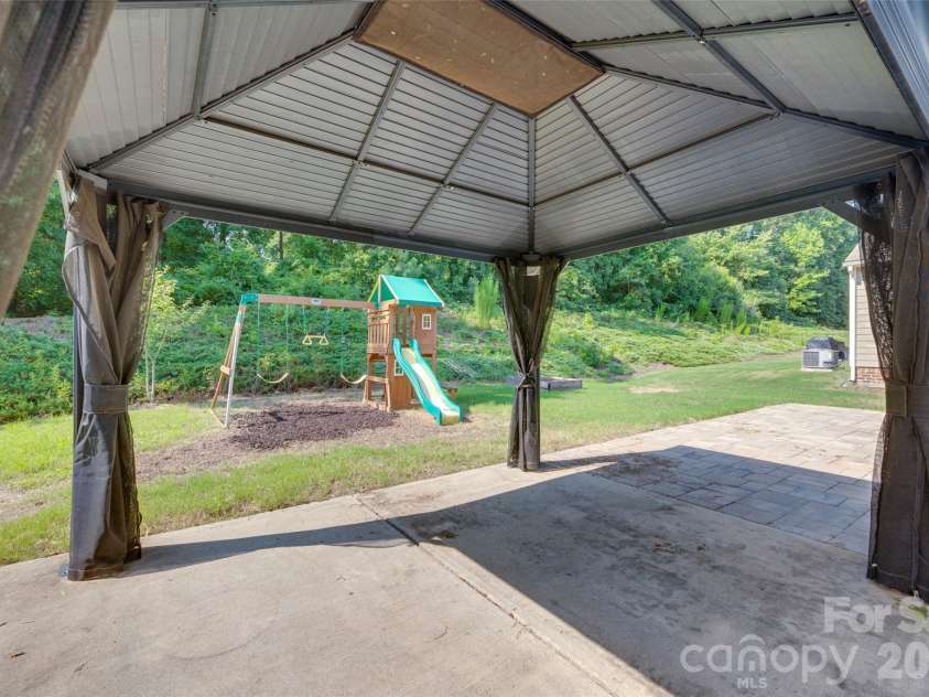 1722 Still River Way, Fort Mill, SC 29708.  MLS# CAR4413098, YatesRealty ID 46478. 