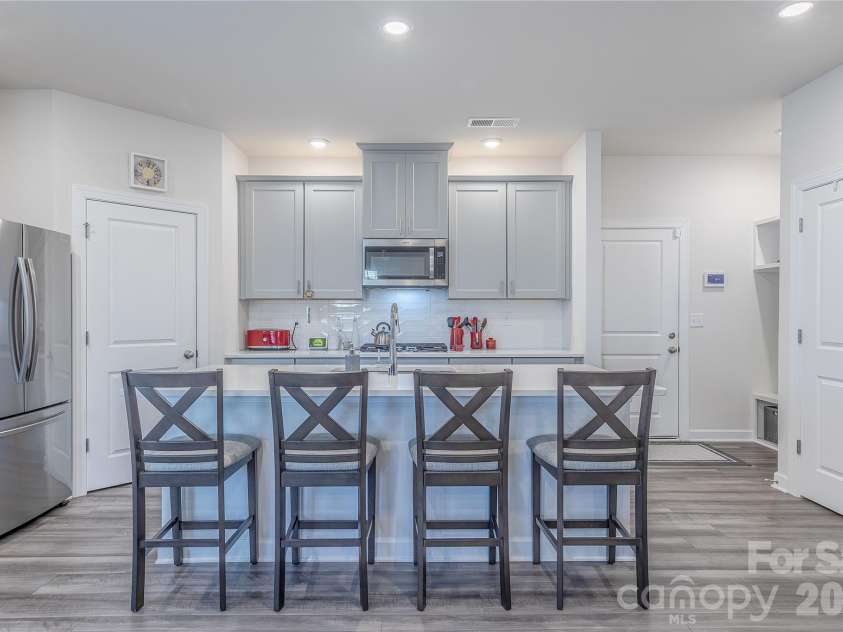 855 Windage Way, Pineville, NC 28134.  MLS# CAR4344803, YatesRealty ID 4648. 