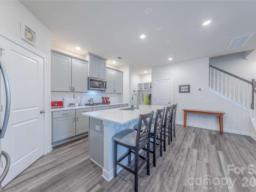 855 Windage Way, Pineville, NC 28134.  MLS# CAR4344803, YatesRealty ID 4648. 
