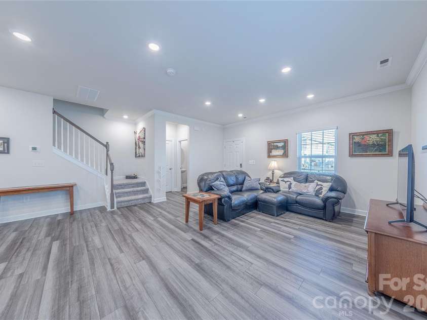 855 Windage Way, Pineville, NC 28134.  MLS# CAR4344803, YatesRealty ID 4648. 