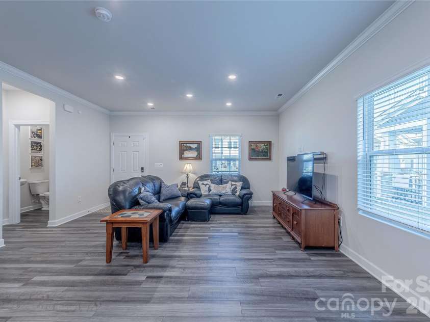 855 Windage Way, Pineville, NC 28134.  MLS# CAR4344803, YatesRealty ID 4648. 