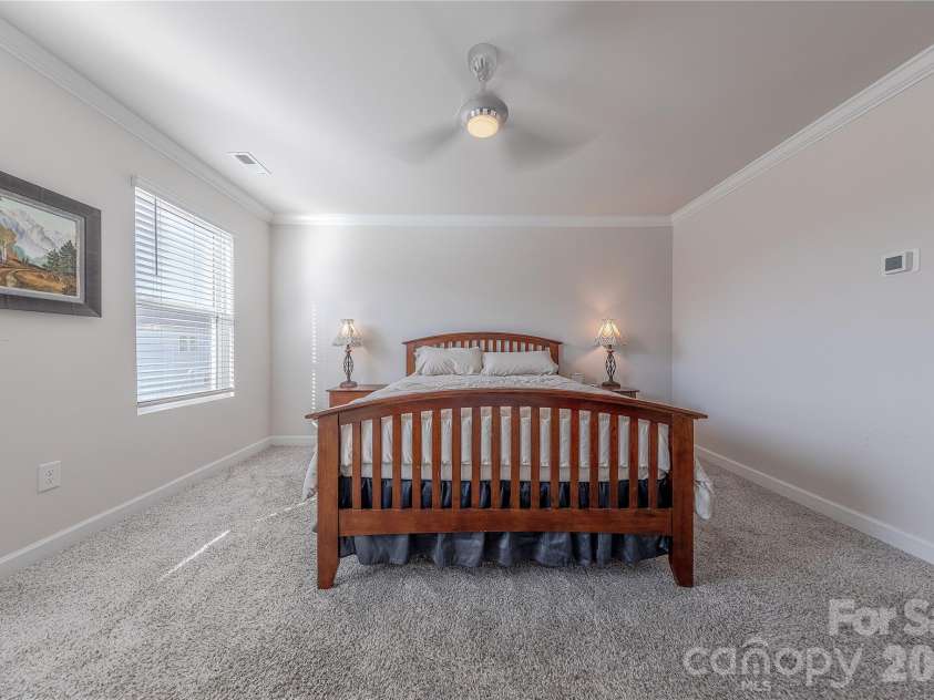 855 Windage Way, Pineville, NC 28134.  MLS# CAR4344803, YatesRealty ID 4648. 