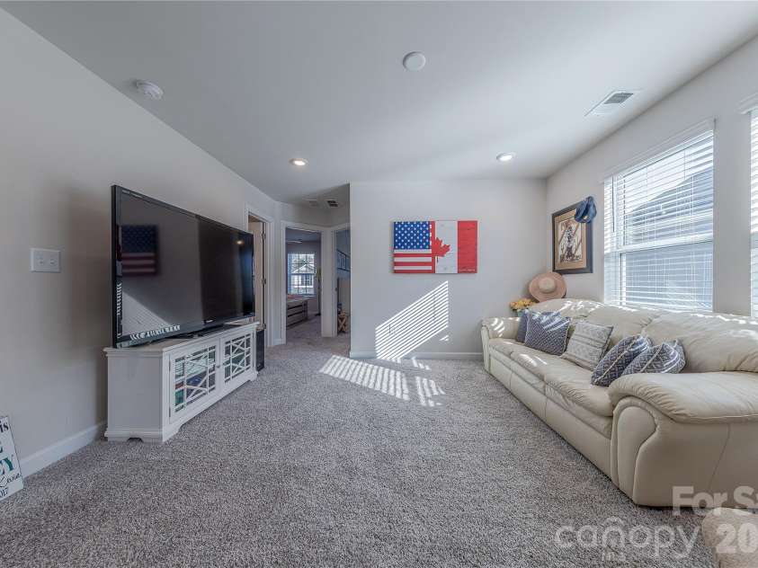 855 Windage Way, Pineville, NC 28134.  MLS# CAR4344803, YatesRealty ID 4648. 