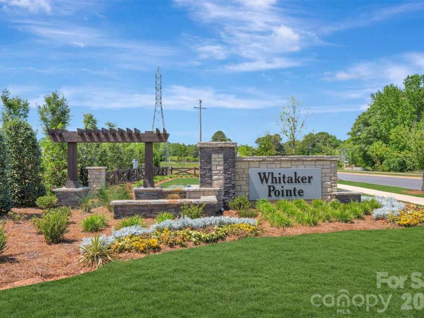 8524 Bridgegate Drive, Huntersville, NC 28078.  MLS# CAR4416151, YatesRealty ID 46480. Community sign