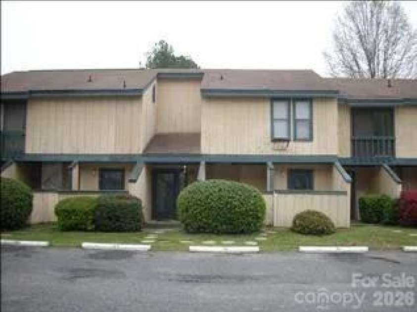 157 Wood Court, Columbia, SC 29210.  MLS# CAR4417593, YatesRealty ID 46481. 
