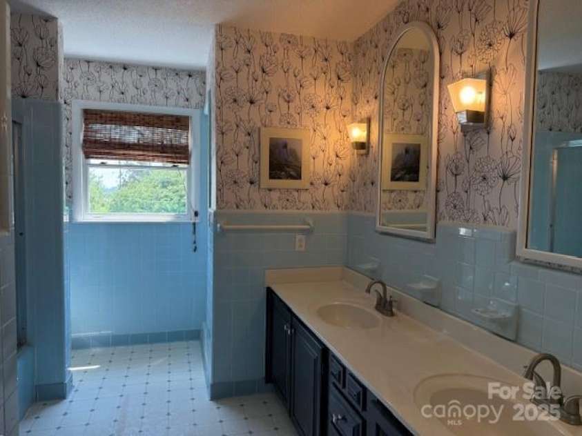 3319 Humphries Road, Shelby, NC 28150.  MLS# CAR4293516, YatesRealty ID 4649. Bath 1