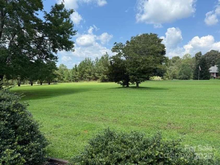 3319 Humphries Road, Shelby, NC 28150.  MLS# CAR4293516, YatesRealty ID 4649. Front Yard