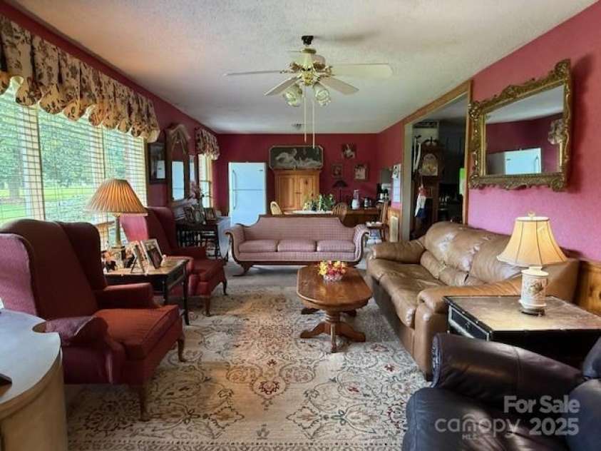 3319 Humphries Road, Shelby, NC 28150.  MLS# CAR4293516, YatesRealty ID 4649. Living Room