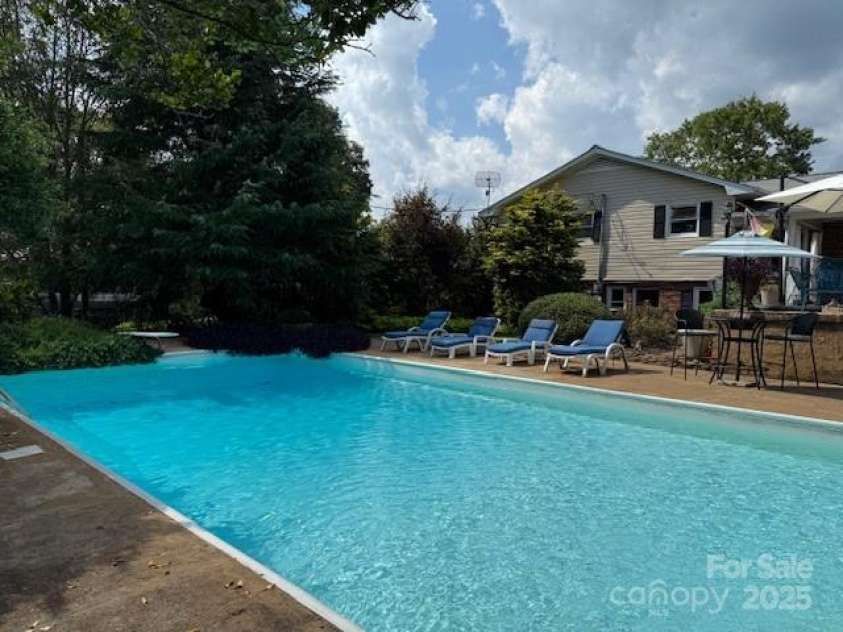 3319 Humphries Road, Shelby, NC 28150.  MLS# CAR4293516, YatesRealty ID 4649. Pool