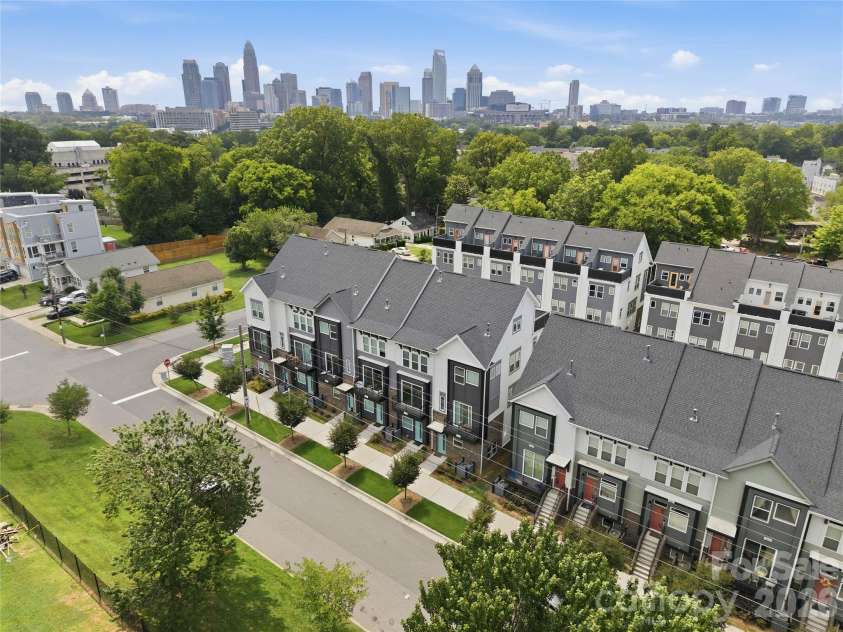 235 Bruns Avenue, Charlotte, NC 28208.  MLS# CAR4398515, YatesRealty ID 46490. 