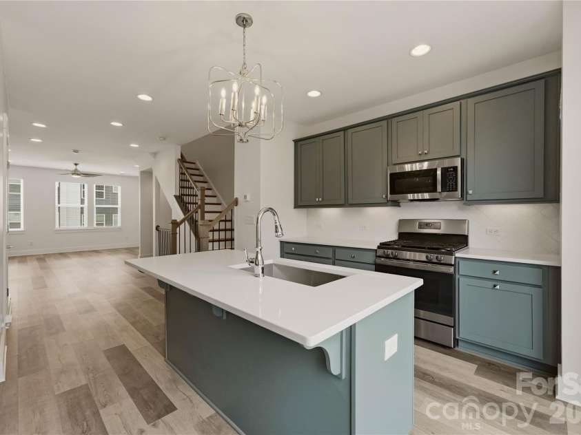 235 Bruns Avenue, Charlotte, NC 28208.  MLS# CAR4398515, YatesRealty ID 46490. 