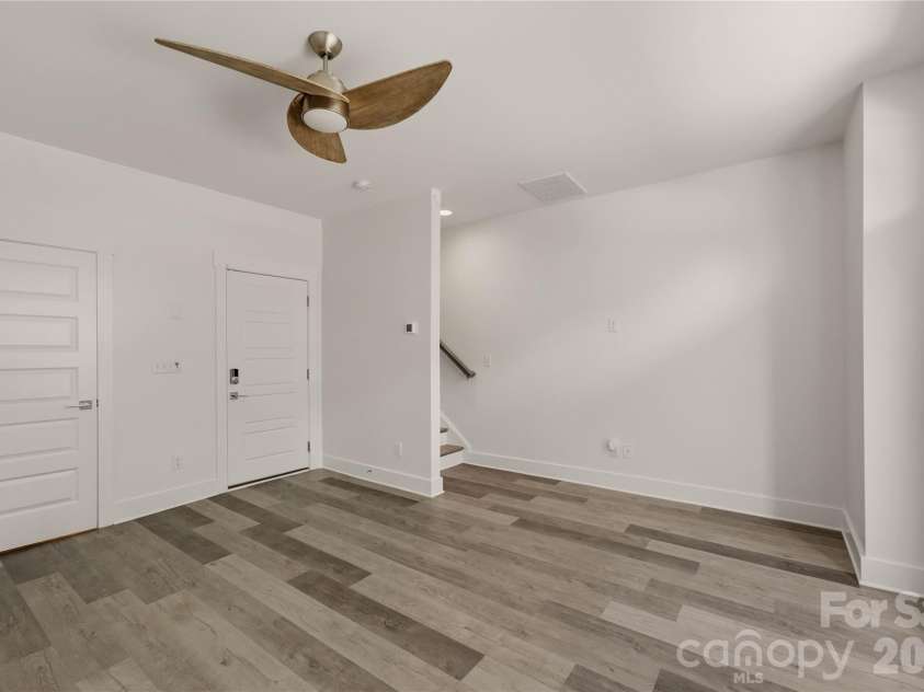 235 Bruns Avenue, Charlotte, NC 28208.  MLS# CAR4398515, YatesRealty ID 46490. 