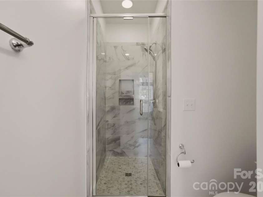 235 Bruns Avenue, Charlotte, NC 28208.  MLS# CAR4398515, YatesRealty ID 46490. 