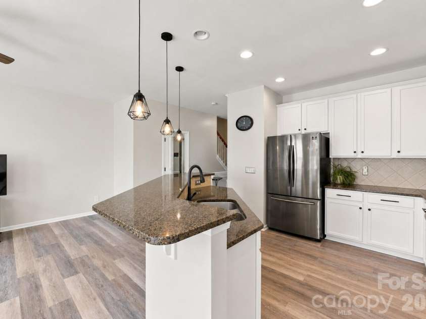 149 Leyton Loop, Mooresville, NC 28117.  MLS# CAR4416765, YatesRealty ID 46491. Kitchen