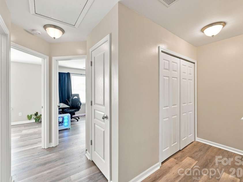 149 Leyton Loop, Mooresville, NC 28117.  MLS# CAR4416765, YatesRealty ID 46491. Laundry closet