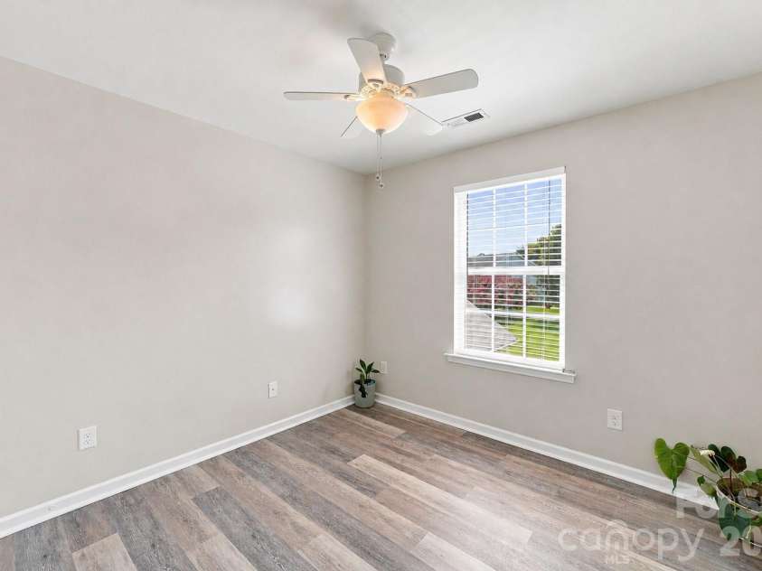 149 Leyton Loop, Mooresville, NC 28117.  MLS# CAR4416765, YatesRealty ID 46491. Second bedroom