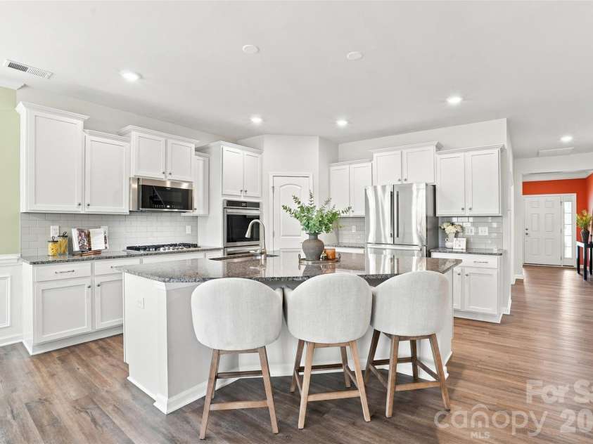 3065 Rosseau Lane, Mount Holly, NC 28120.  MLS# CAR4417646, YatesRealty ID 46493. 