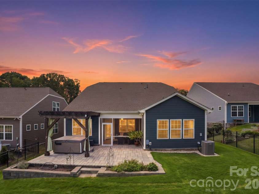 3065 Rosseau Lane, Mount Holly, NC 28120.  MLS# CAR4417646, YatesRealty ID 46493. 