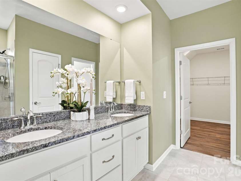 3065 Rosseau Lane, Mount Holly, NC 28120.  MLS# CAR4417646, YatesRealty ID 46493. Primary bath