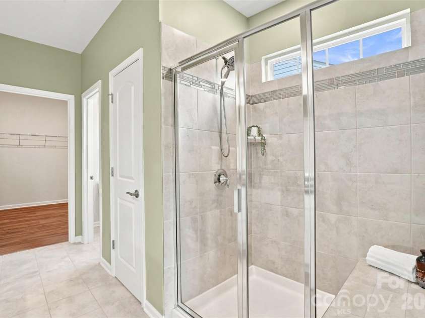 3065 Rosseau Lane, Mount Holly, NC 28120.  MLS# CAR4417646, YatesRealty ID 46493. Primary bath