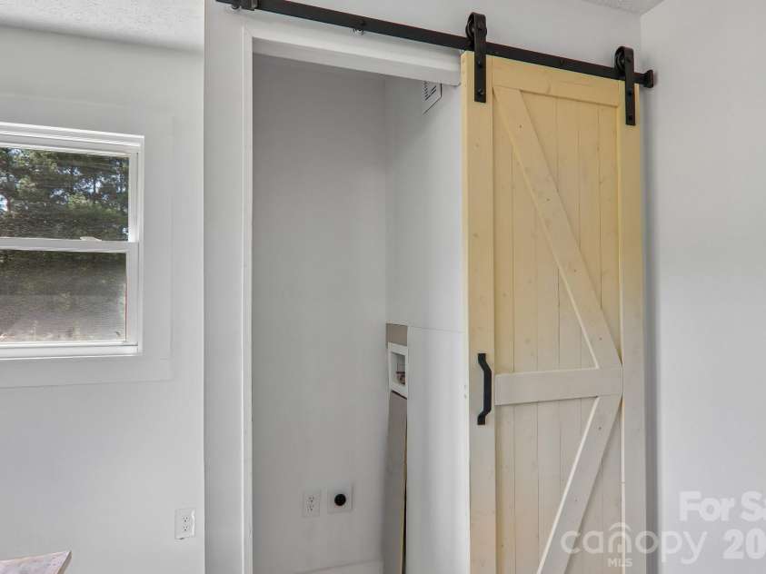 120 Sonoma Road, Waynesville, NC 28786.  MLS# CAR4416940, YatesRealty ID 46494. 