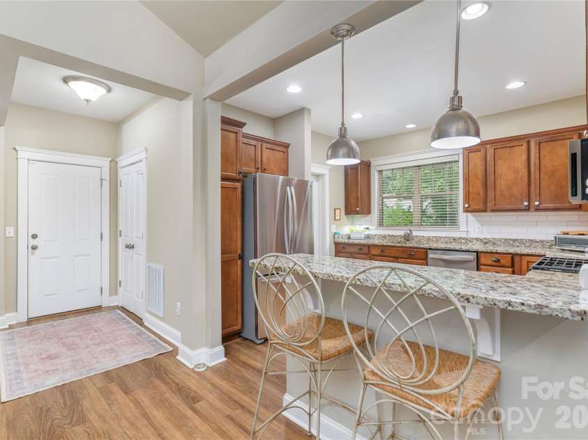 308 Fennel Dun Circle, Biltmore Lake, NC 28715.  MLS# CAR4417484, YatesRealty ID 46495. 