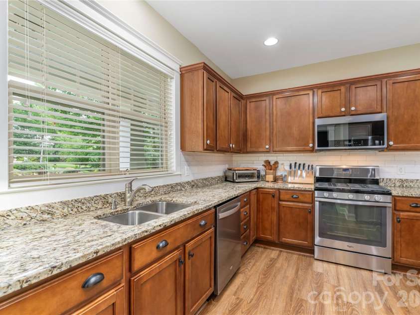 308 Fennel Dun Circle, Biltmore Lake, NC 28715.  MLS# CAR4417484, YatesRealty ID 46495. 