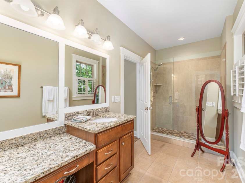 308 Fennel Dun Circle, Biltmore Lake, NC 28715.  MLS# CAR4417484, YatesRealty ID 46495. 